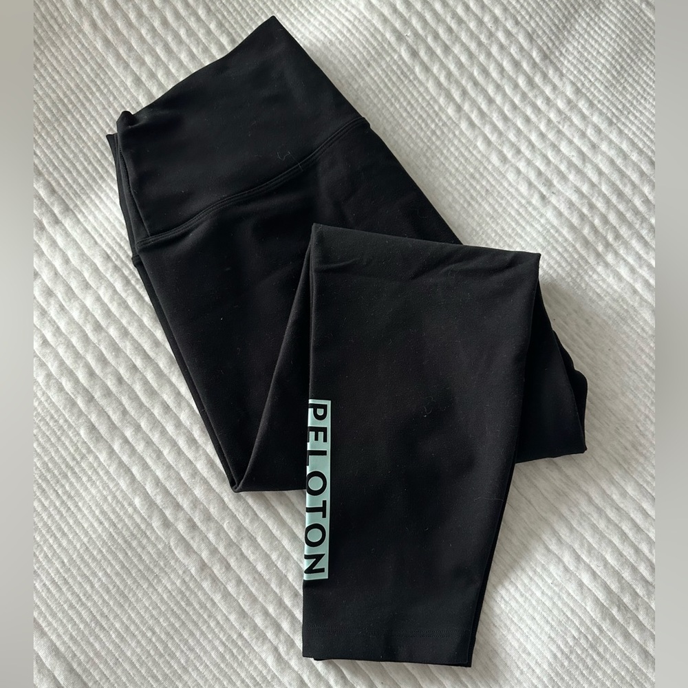 Peloton Ultra High Rise Black Leggings (Size XL)